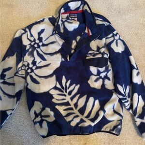 Patagonia blue and white Floral Fleece Pullover